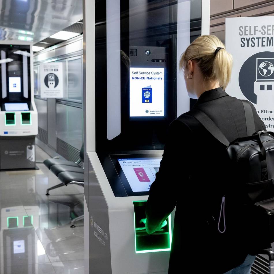 Neues Grenzsystem gestartet: EU schafft Passstempel ab – Änderung am Düsseldorfer Flughafen