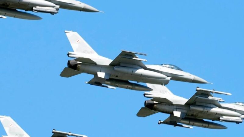 Internationaler Haftbefehl: Polen warnt Putin vor Nutzung seines Luftraumes für Treffen mit Trump