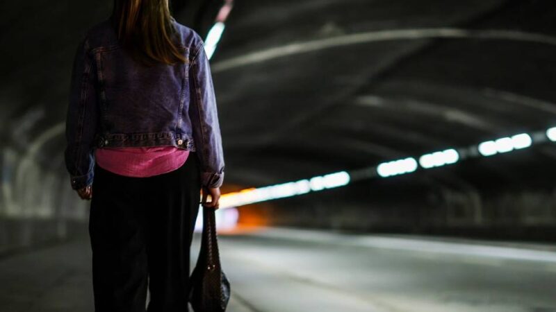 Diskussion um Sicherheit in Städten: Wo Frauen sich unsicher fühlen — und wann sie Opfer werden