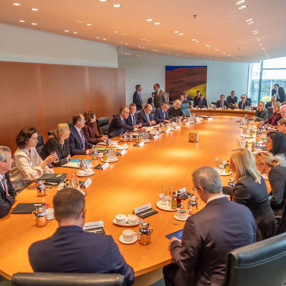 2000 Euro steuerfrei für Rentner: Bundesregierung beschließt Aktivrente