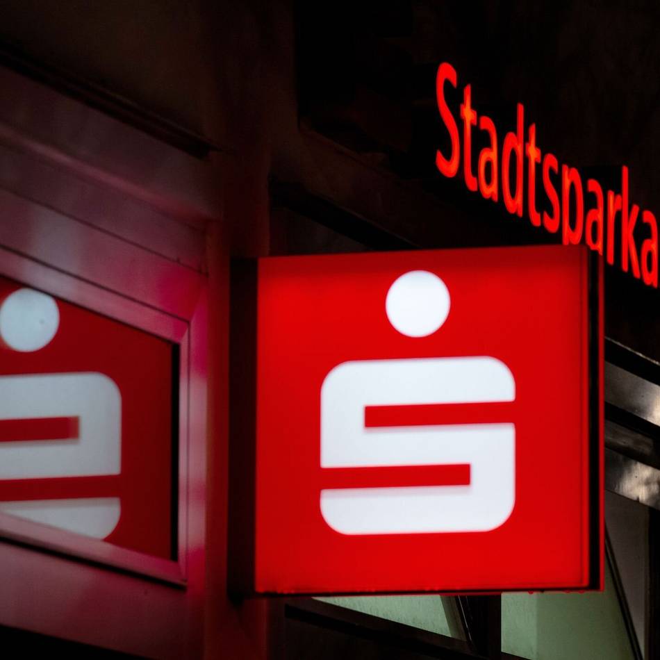 Gerichtsbeschluss gegen dubiose Telekommunikationsfirma: Düsseldorfer Firma darf kein Konto bei Stadtsparkasse eröffnen