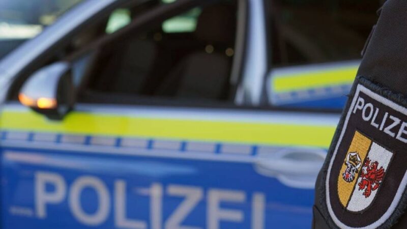 Diebstahl an der Straße Kalstert: 70.000 Euro teurer SUV in Hilden gestohlen