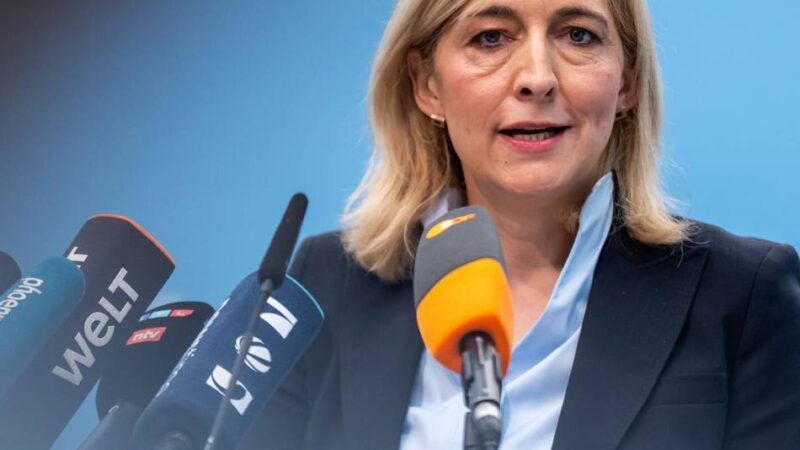 Warken verteidigt Merz‘ Stadtbild-Aussage: Gesundheitsministerin sieht „No-go-Areas“ für Frauen in Deutschland
