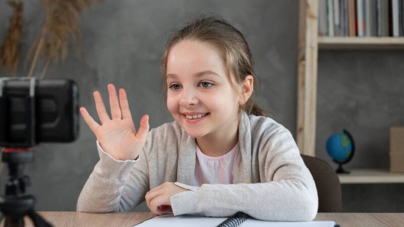 Wettbewerb in Meerbusch: Schüler können ihr Wissen in Erklärfilmen zeigen