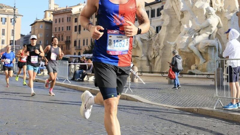 Bei Marathon in Rom: Düsseldorfer läuft für toten Freund – „Ich bin mir sicher, dass er stolz auf mich wäre“