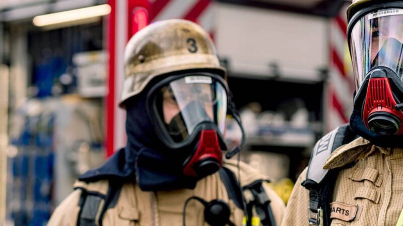 Wieder in Duisburg: Feuerwehr-Doku „Feuer und Flamme“ startet im März mit Staffel 11