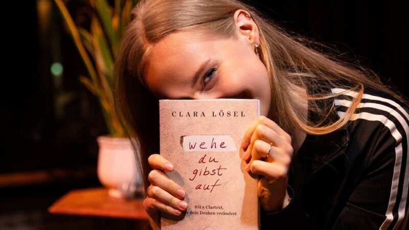 Social-Media-Lyrikerin Clara Lösel: „Ich finde, wir haben eine Hoffnungspflicht“