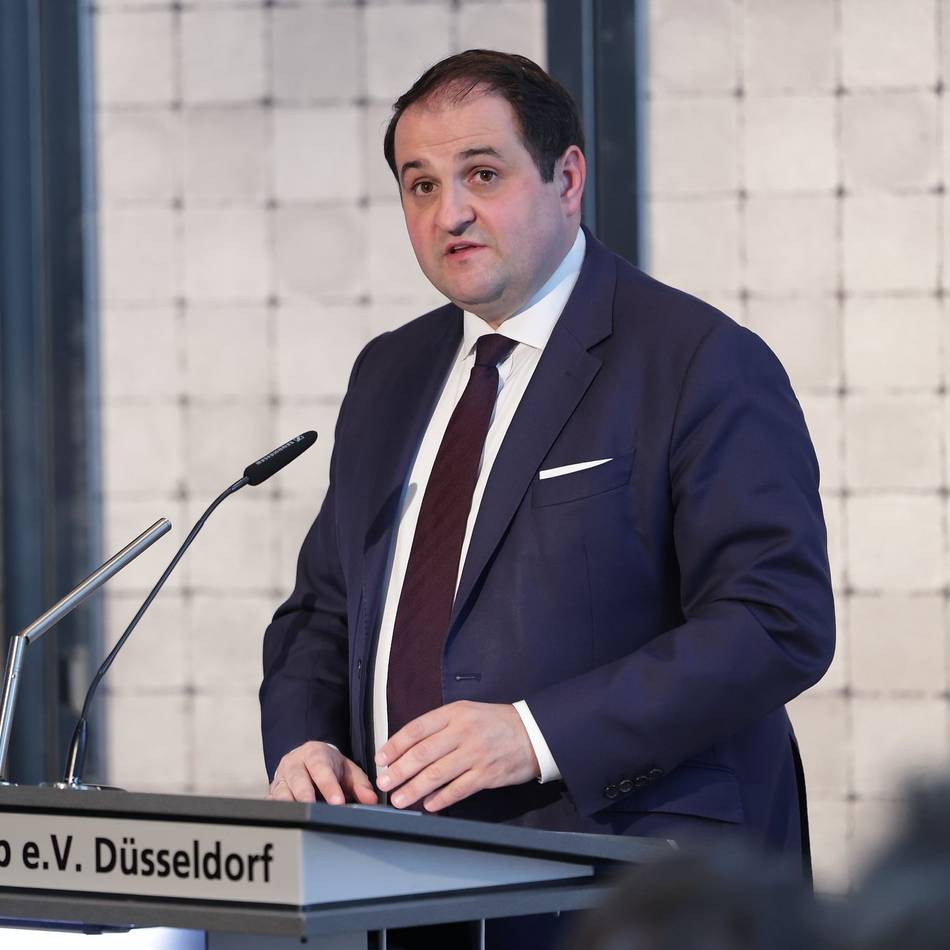 NRW-Europaminister in Nahost: Liminski will Palästinenserpräsident Abbas stärken