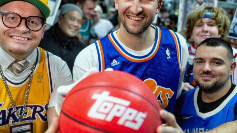 Hauptstraße Langenfeld: Basketballer Paul Zipser besucht B-Brothers-Store