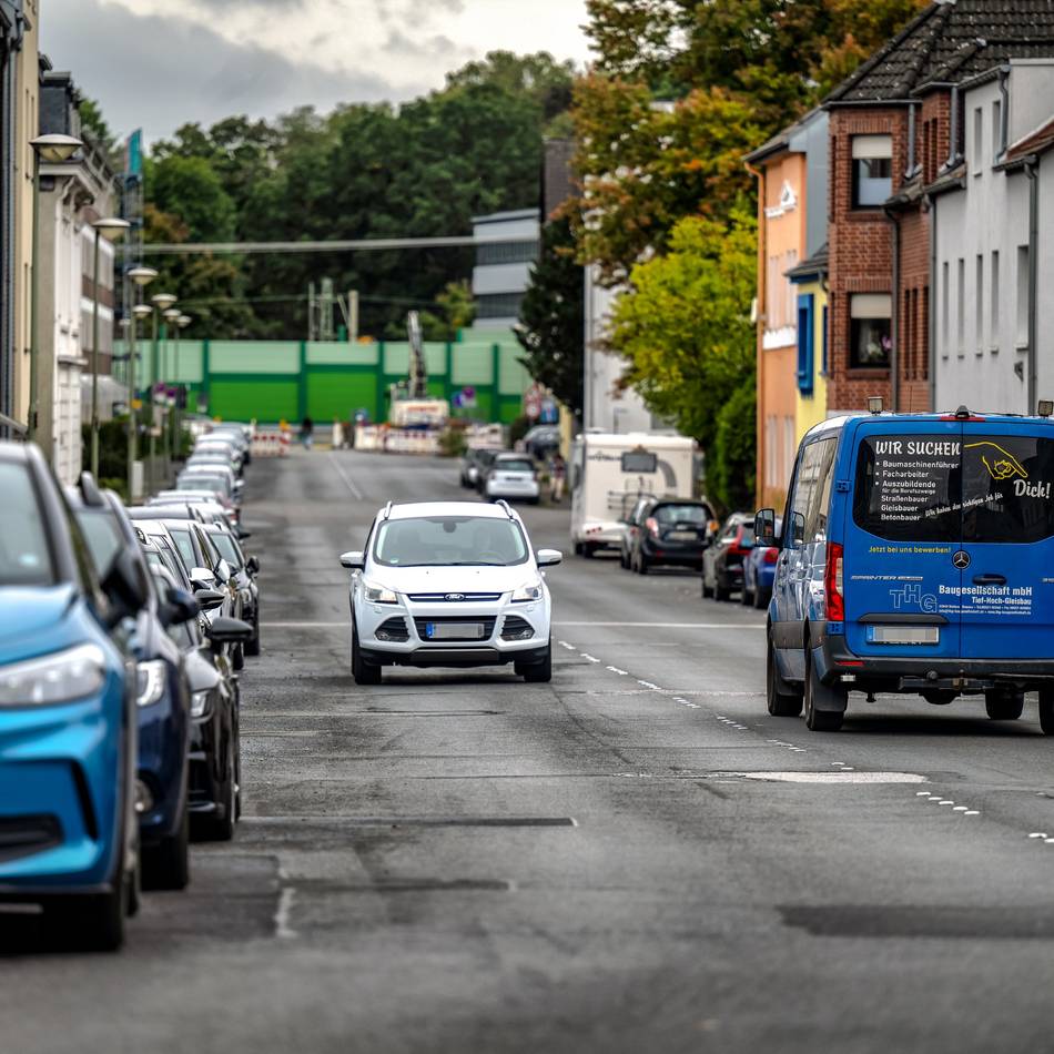 Verkehr in Langenfeld: Politik will Tempo 30 auf der Bahnhofstraße nicht verschieben