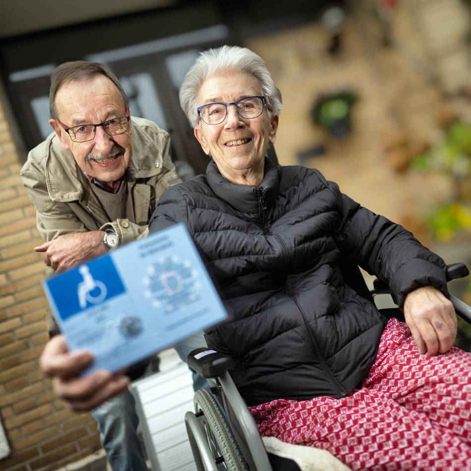 Rheinische Post hakt nach – mit Erfolg: Monheimer kämpft wochenlang um Behindertenparkausweis für seine Frau