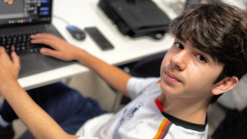 Fünftägiger Kurs: Monheimer VHS bringt Jugendlichen Welt des Game Designs näher