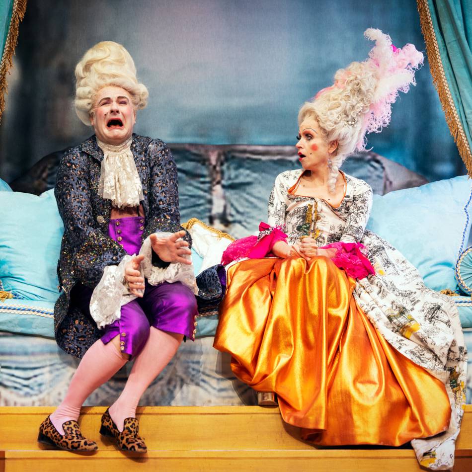 Kultur in Ratingen: Wilde Theaterkomödie „Marie-Antoinette“ wird in der Stadthalle aufgeführt