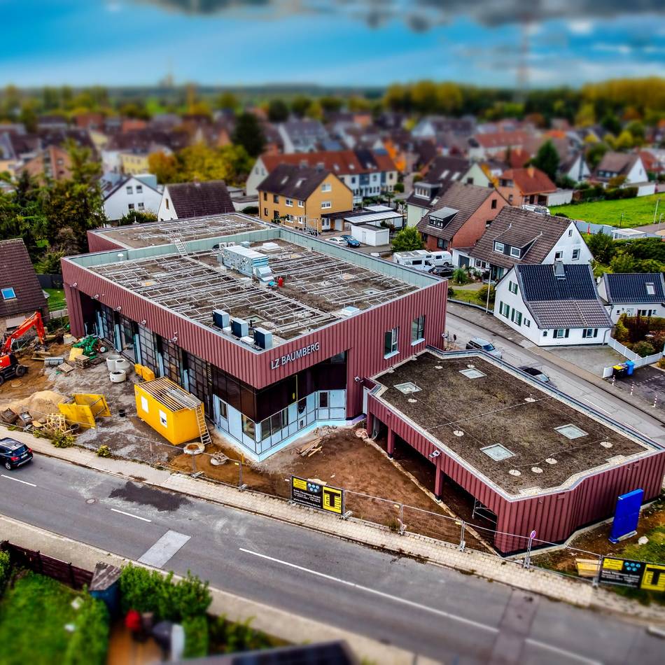 Monheim: Neues Feuerwehrgerätehaus in Baumberg fast fertig – aber noch nicht bezugsbereit