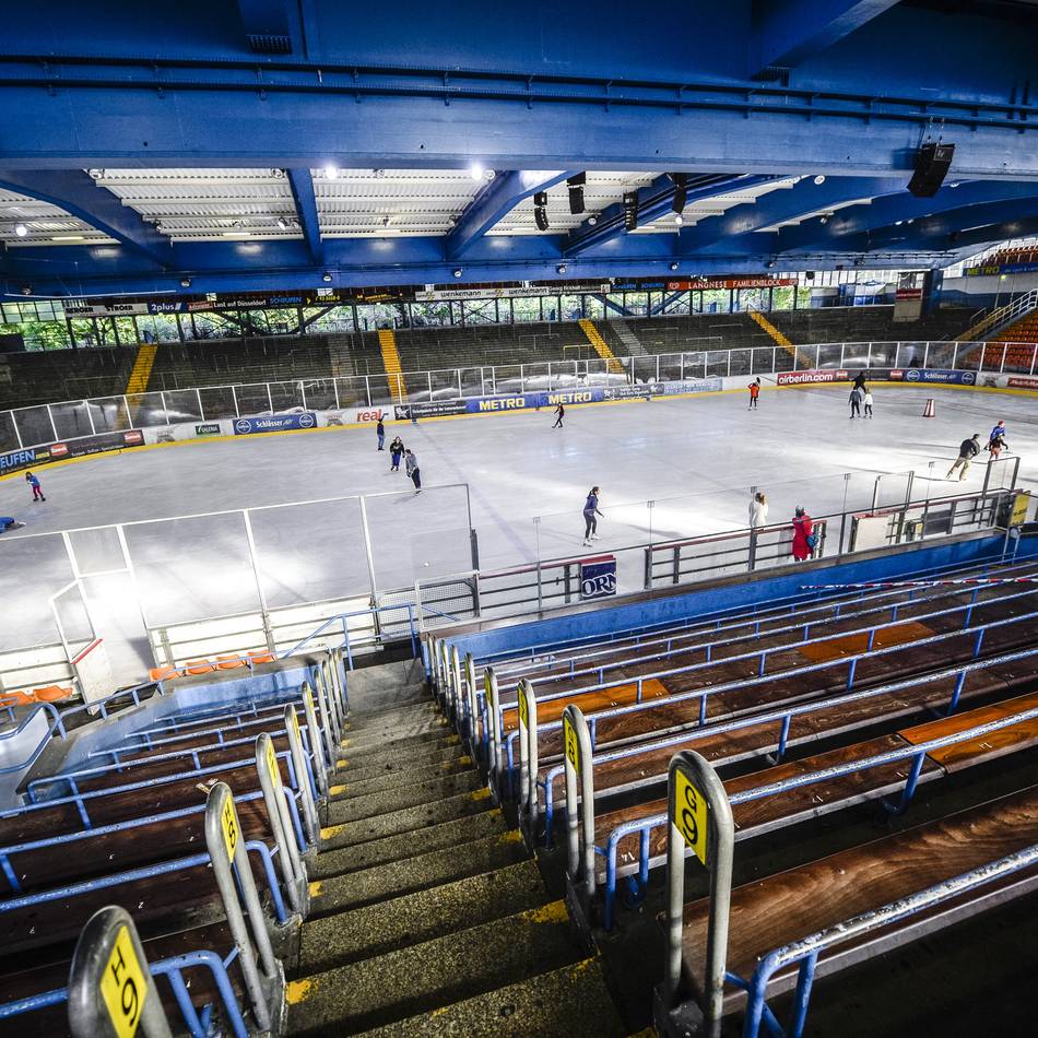 Kälteanlage ist repariert: Eisstadion an der Brehmstraße in Düsseldorf startet in die Saison
