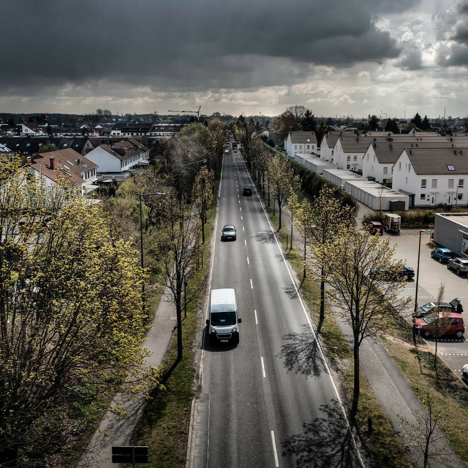 Straßenbäume in Langenfeld: Landesbetrieb pflanzt 120 neue Bäume