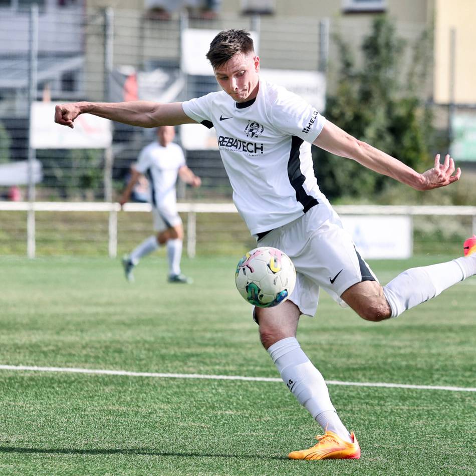 Es bleibt ein Auf und Ab: VfB 03 erlebt unerwarteten Rückschlag in Büderich