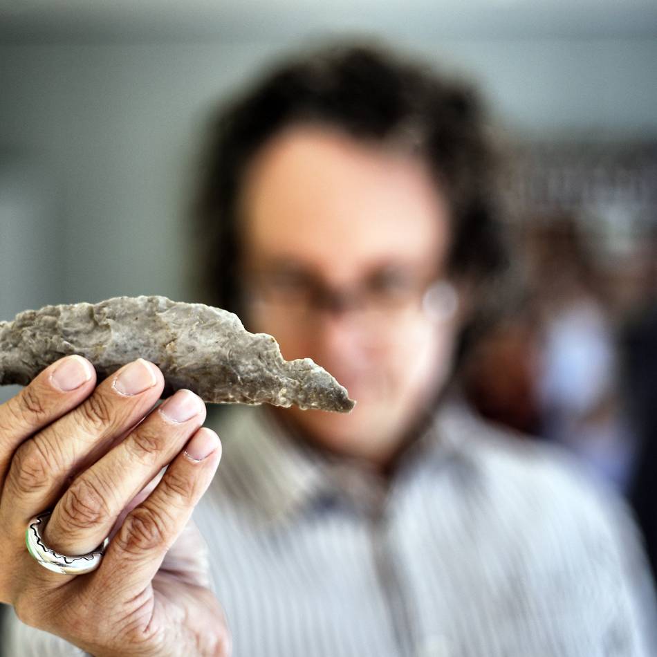 Blick zurück in die Eiszeit im Neanderthal Museum: Wie Neandertaler aus Feuerstein Werkzeuge formten