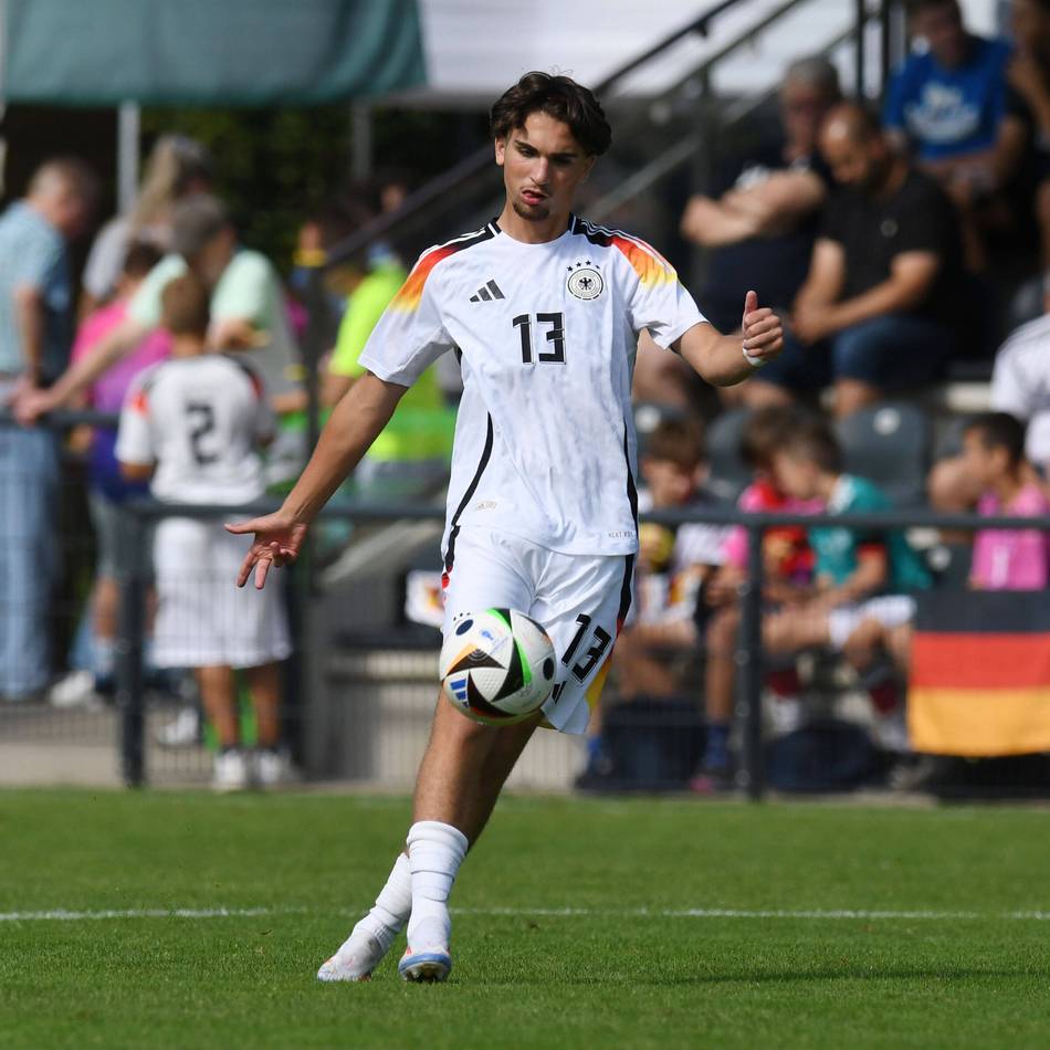 Güner nur auf Abruf dabei: Zwei Borussia-Talente fahren zur U17-WM – Weitere Ehre für Vali Fard