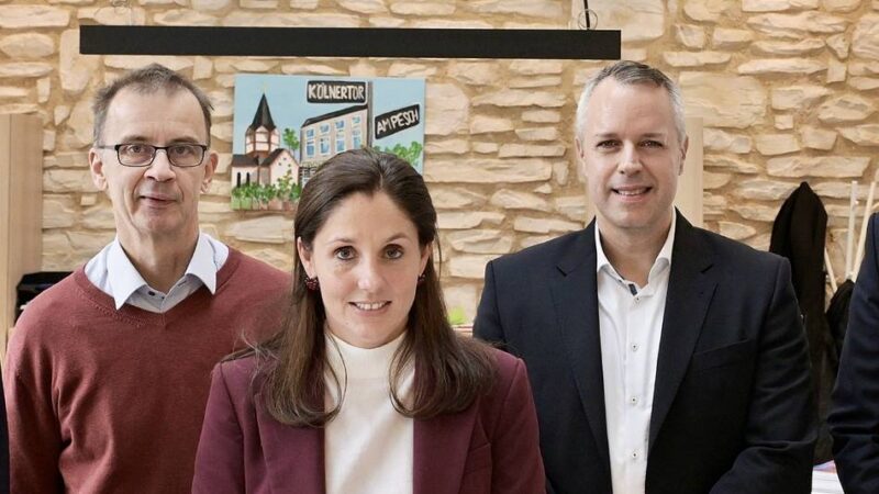 Arbeiten in Düsseldorf: Zahl der gemeldeten Ausbildungsstellen sinkt dramatisch ab