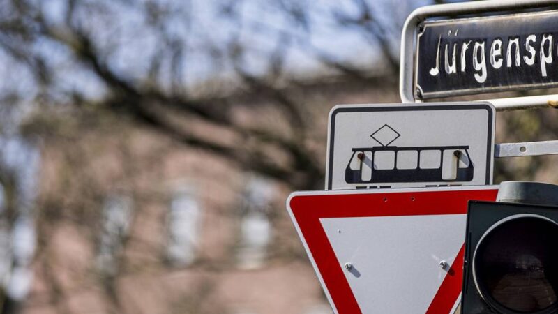 Belasteter Straßenname: Jürgensplatz in Düsseldorf jetzt offiziell umbenannt