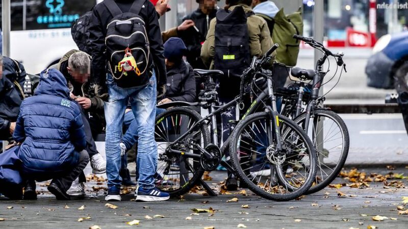 Bahnhofsviertel in Düsseldorf: Brennpunkt Worringer Platz – Die Geduld ist langsam aufgebraucht