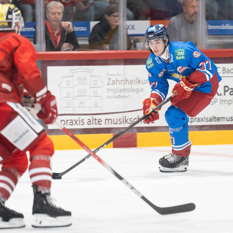 „Er erinnert mich sehr an seinen Vater“: Wie DEG-Stürmer Lenny Boos in veränderter Rolle Papa Tino Boos nacheifert