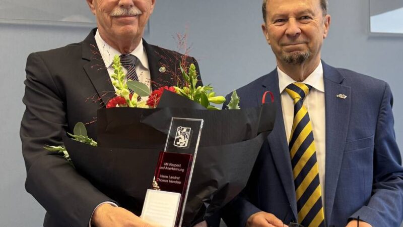 Scheidender Landrat: Hendele: Abschied nach 123 Kreistagssitzungen