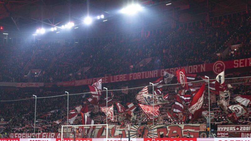 Immer weniger Fortuna-Fans im Stadion: Zuschauer-Tief gegen Braunschweig – Freiburg-Spiel nicht annähernd ausverkauft