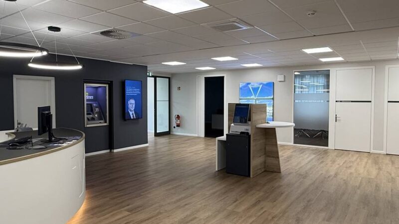 Wiedereröffnung in Meerbusch: So sieht die modernisierte Volksbank-Filiale in Büderich aus
