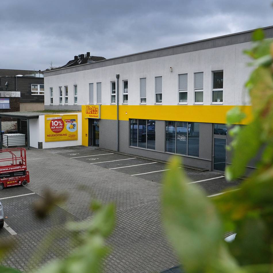 Nach Umbauarbeiten: Netto-Markt an der Rheinlandstraße öffnet wieder
