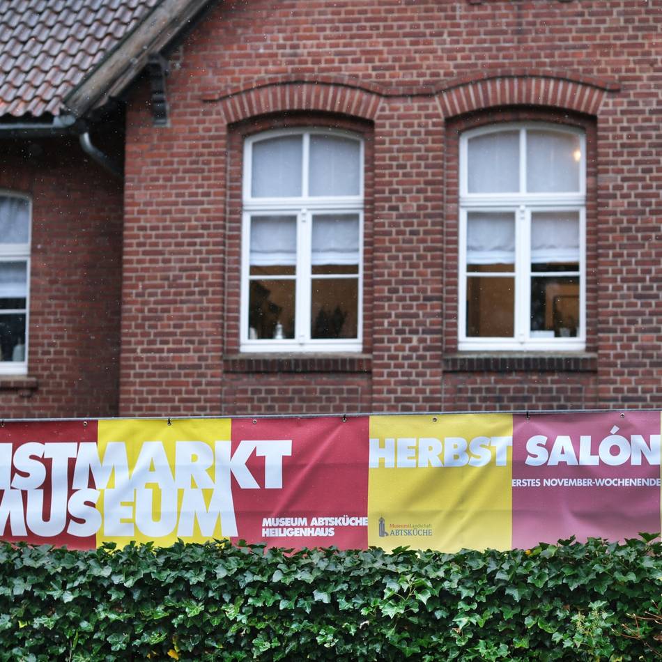 Kultur in Heiligenhaus: Herbstsalon öffnet im Museum Abtsküche