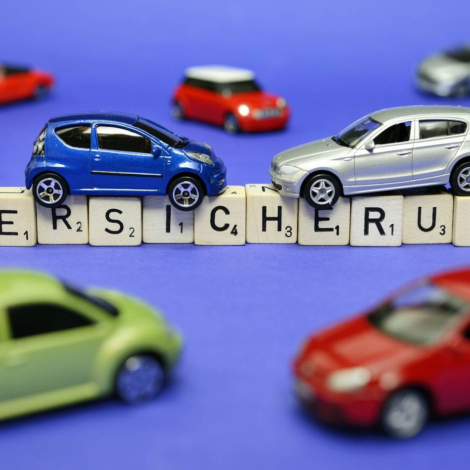 Verbraucherzentrale NRW: Ein Wechsel der Kfz-Versicherung kann sich lohnen