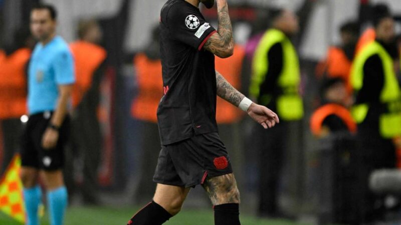 Wieder Rot für den Kapitän: Andrichs Fehltritt leitet Bayers Debakel ein