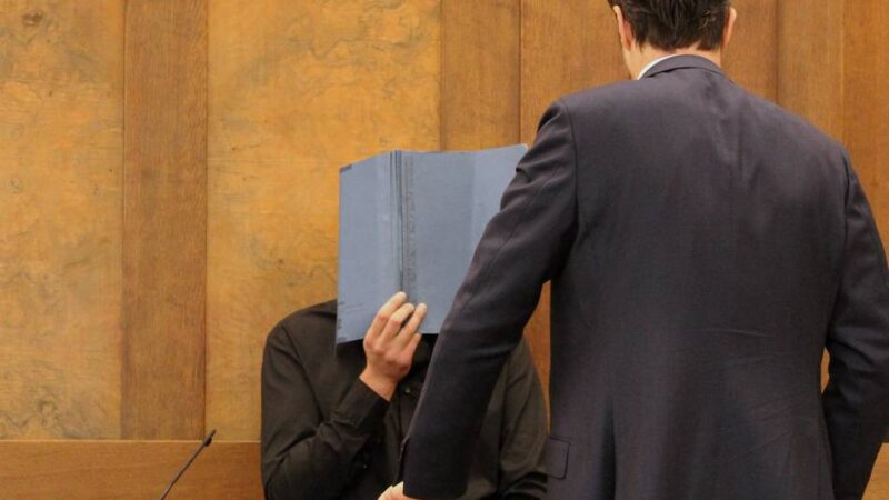 Prozess in Duisburg: Tödliche Schüsse auf Familienvater – 37-Jähriger wegen Totschlags verurteilt