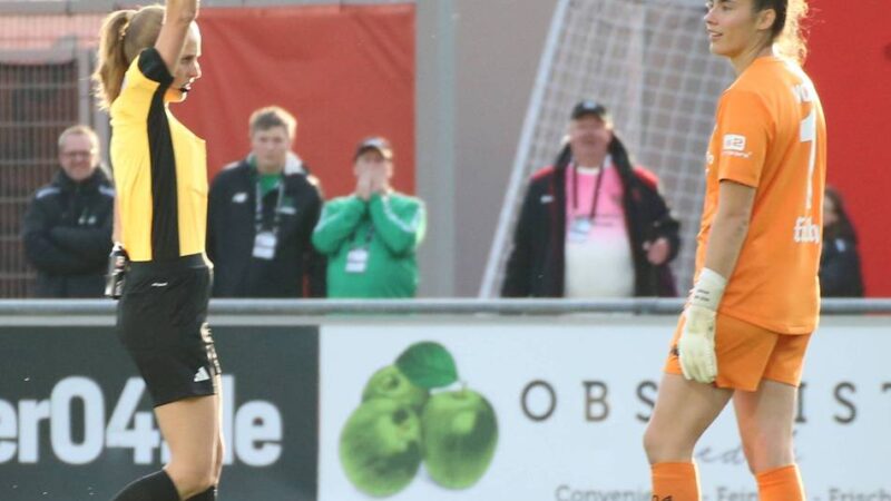 Nach nur 30 Sekunden: Rekord-Rot für Torfrau – Frauen ohne Chance gegen Wolfsburg