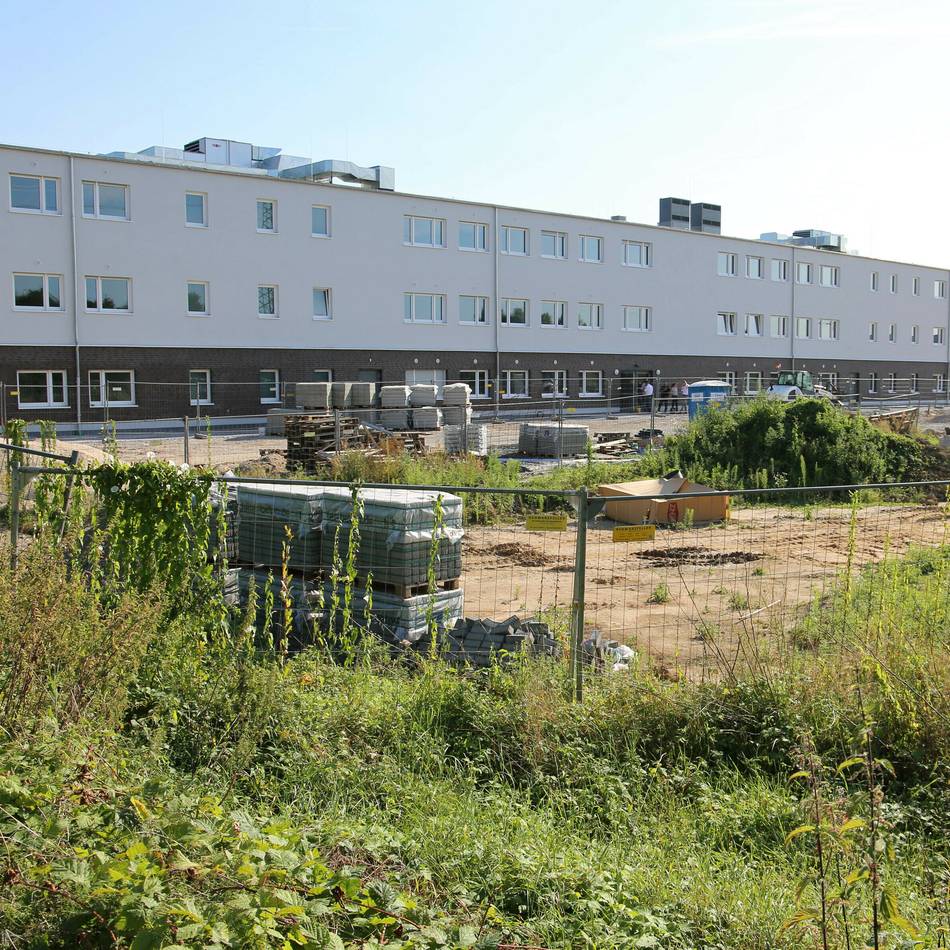Asylsuchende und Flüchtlinge: Moers muss Millionen für Unterkünfte aufstocken