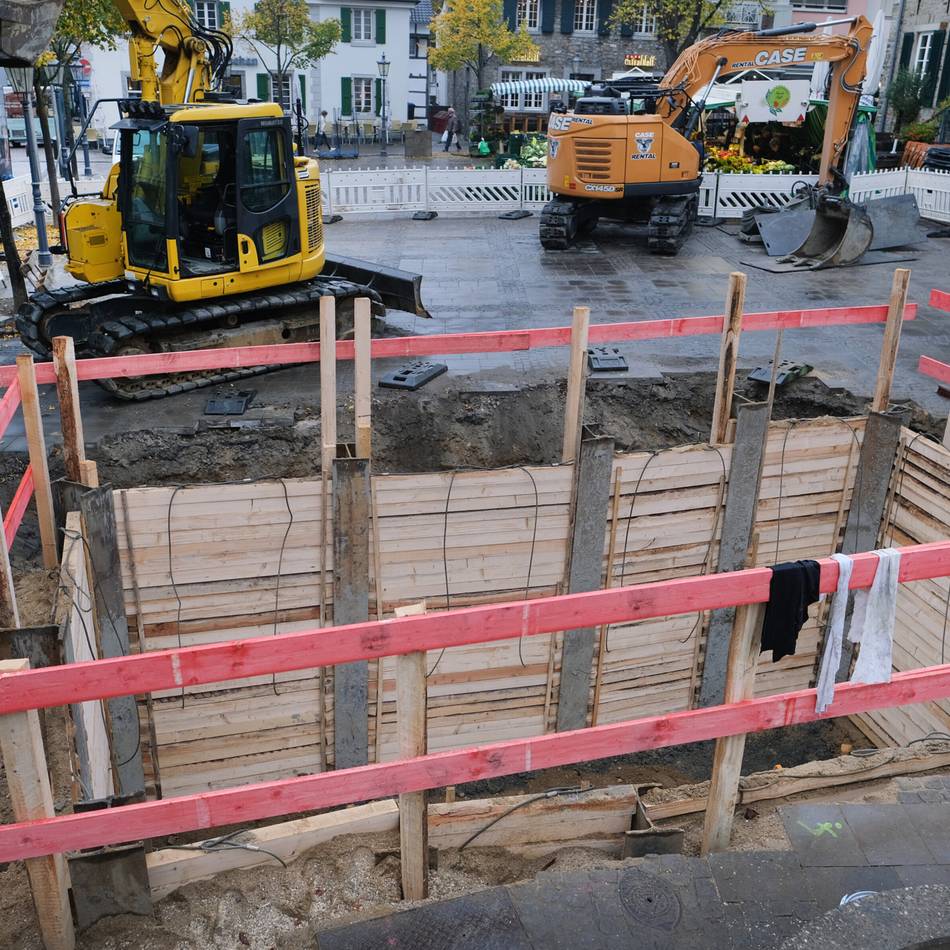 Spektakuläre Baustelle in Ratingen: Am Mittwoch kommt die Brunnenkammer