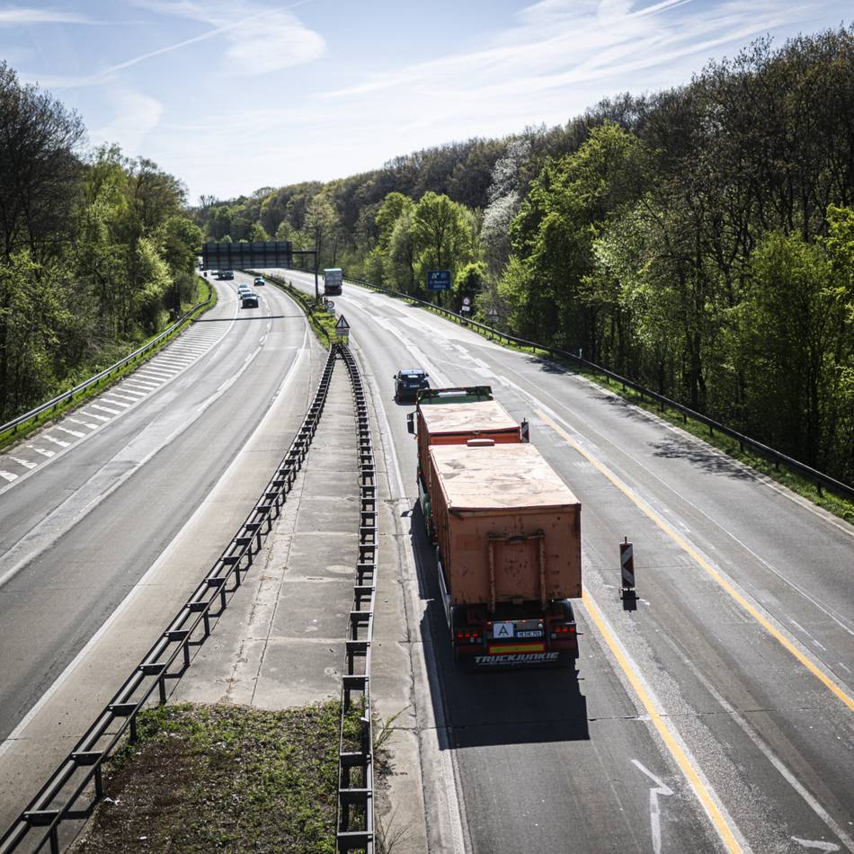 Umleitungen aus Düsseldorf: Verkehr soll während der A59-Sperrung über Autobahnen fließen
