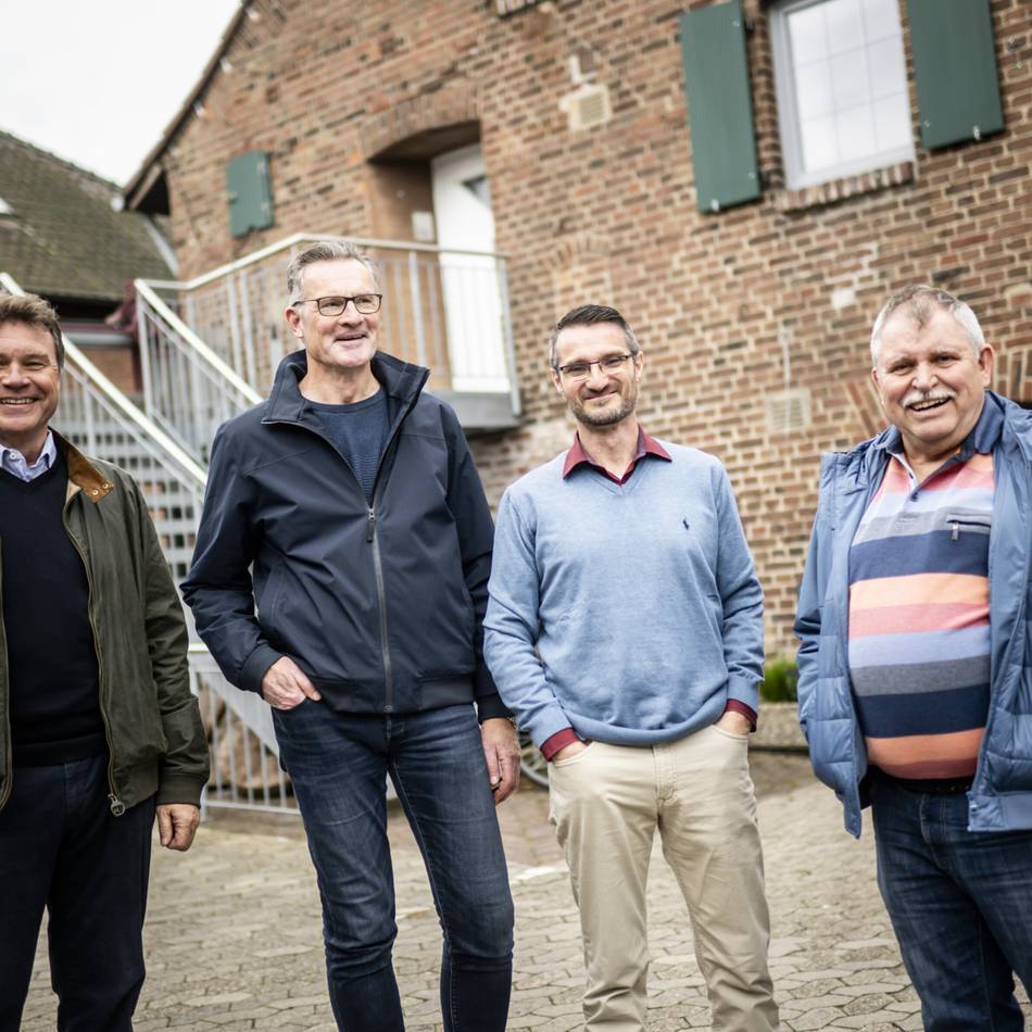 Verein in Düsseldorf-Angermund: Auflösung abgewendet – Handwerk und Handel hat neue Helfer