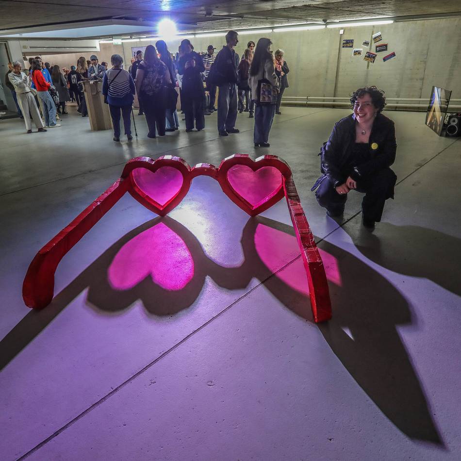 Projekt „Was mit Kunst“ in Düsseldorf: Junge Künstler bespielen das KIT mit politischen und persönlichen Werken