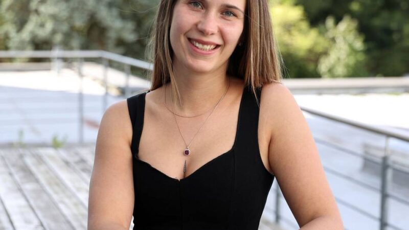 Dozentin Lina Höttges: „Ich wollte beweisen, dass auch eine ,Tussi‘ im Handwerk bestens zuhause sein kann“