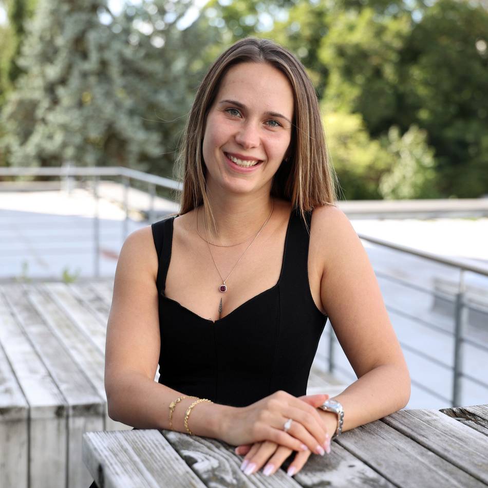 Dozentin Lina Höttges: „Ich wollte beweisen, dass auch eine ,Tussi‘ im Handwerk bestens zuhause sein kann“