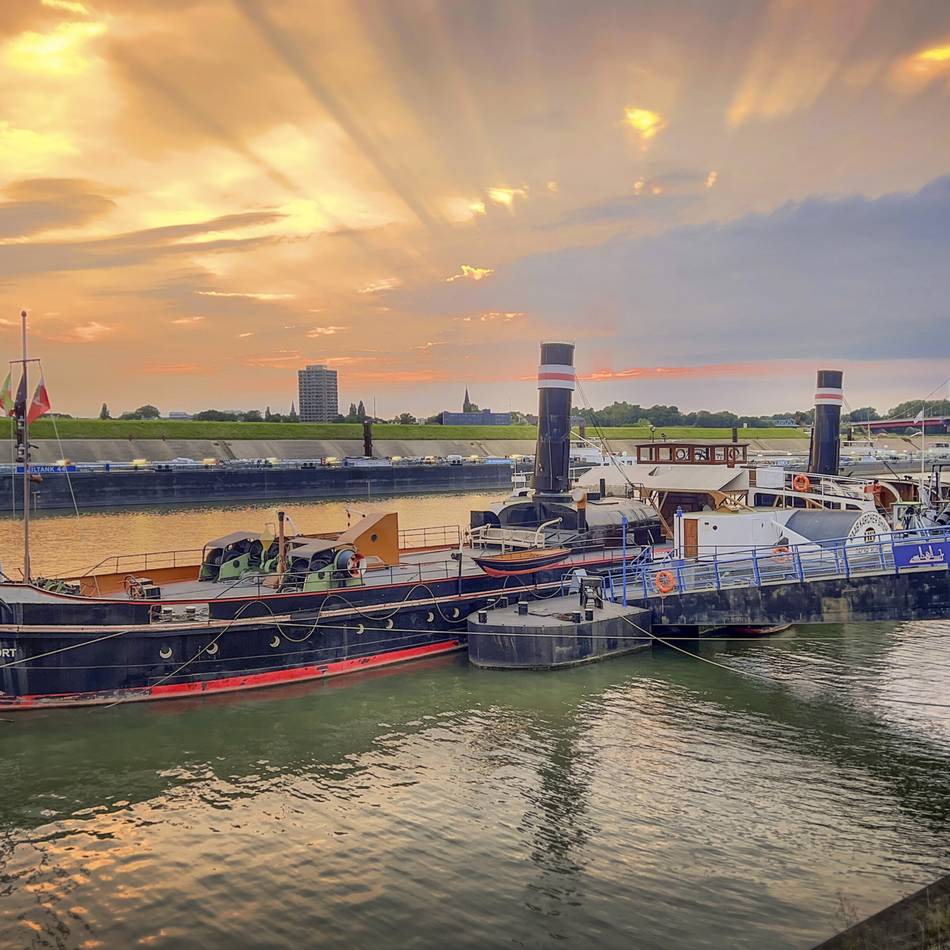 Fünf Monate Werftzeit: 12,5 Tonnen Muscheln abgetragen – Oscar Huber ist wieder da