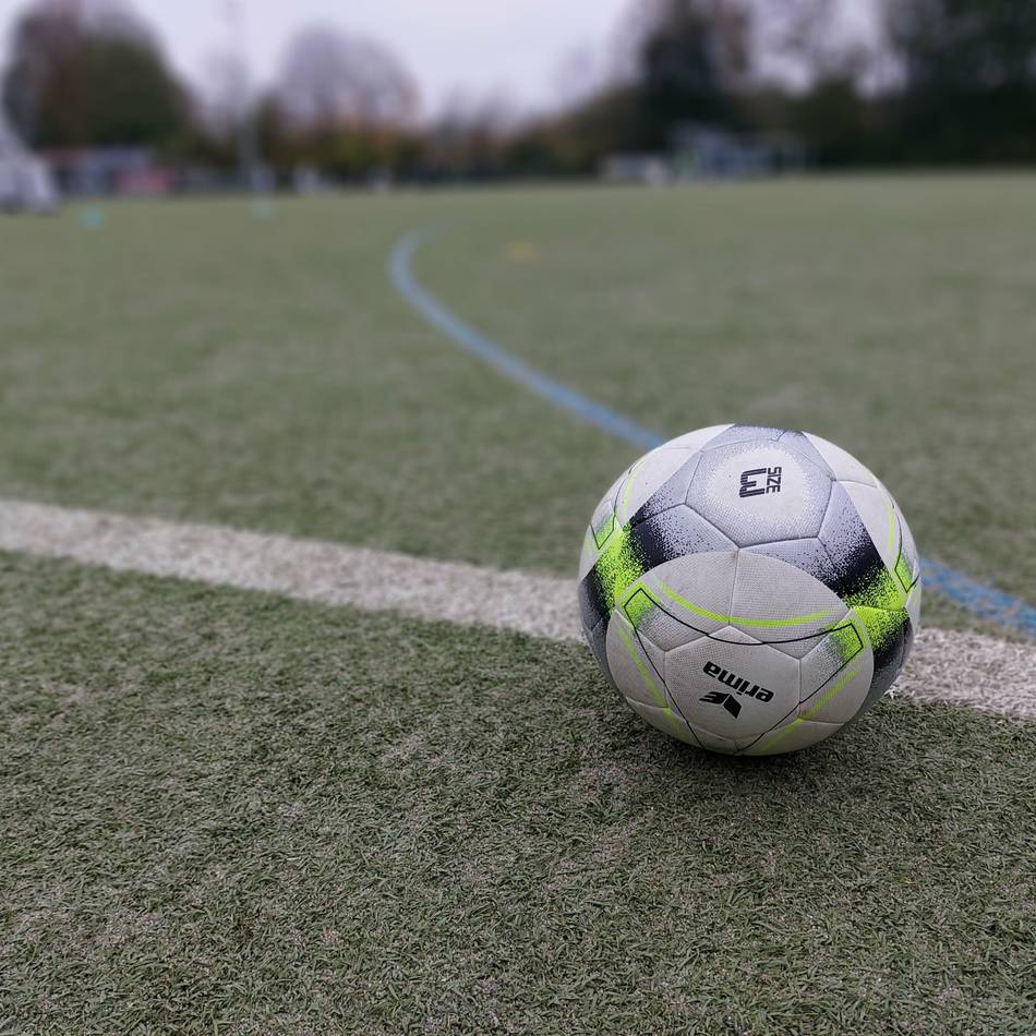 Beliebter Amateurfußballtrainer: Der Entdecker von Jörg Schmadtke ist gestorben