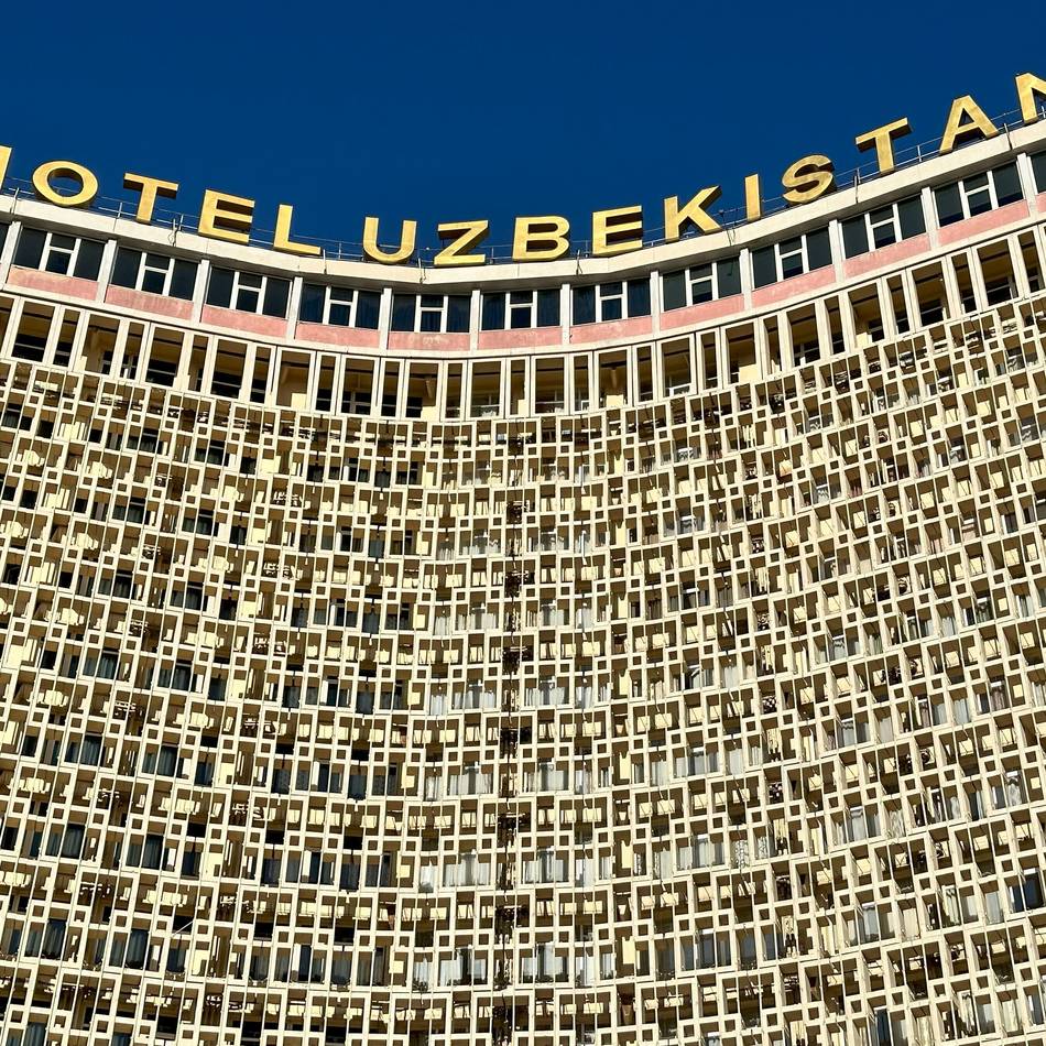 Reisen mal anders: Osterweiterung zwischen Schurkenstaaten und Pansen-Pastete