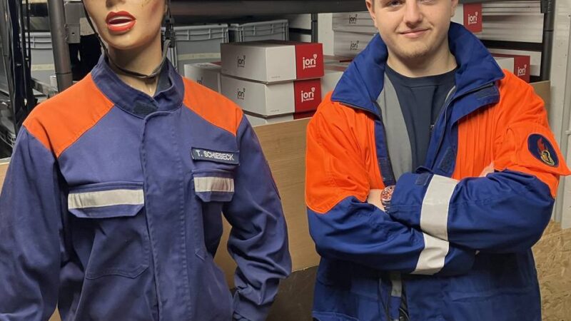 Kinder in Meerbusch: Jugendfeuerwehr probt erste Einsätze