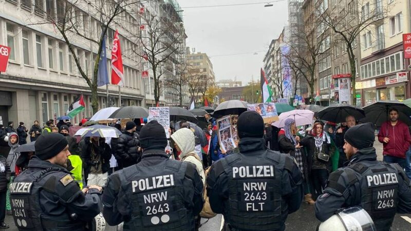 „Wir dürfen nicht wegsehen“: Zahl der Extremisten in NRW gestiegen