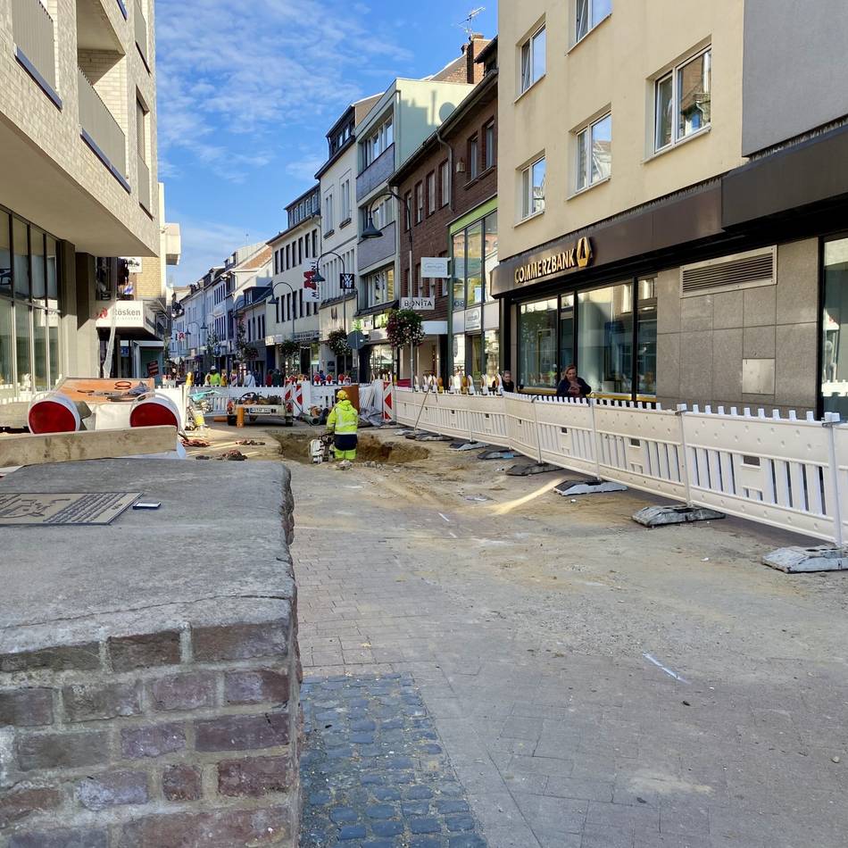 Baustelle in der Erkelenzer City: Darum sackt der Boden am Kölner Tor ein