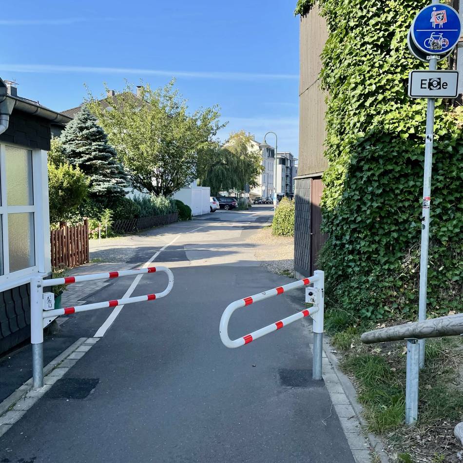 Radwege-Infrastruktur in Wermelskirchen: Trotz Pollergesetz – darum bleibt die Schranke in Zenshäuschen